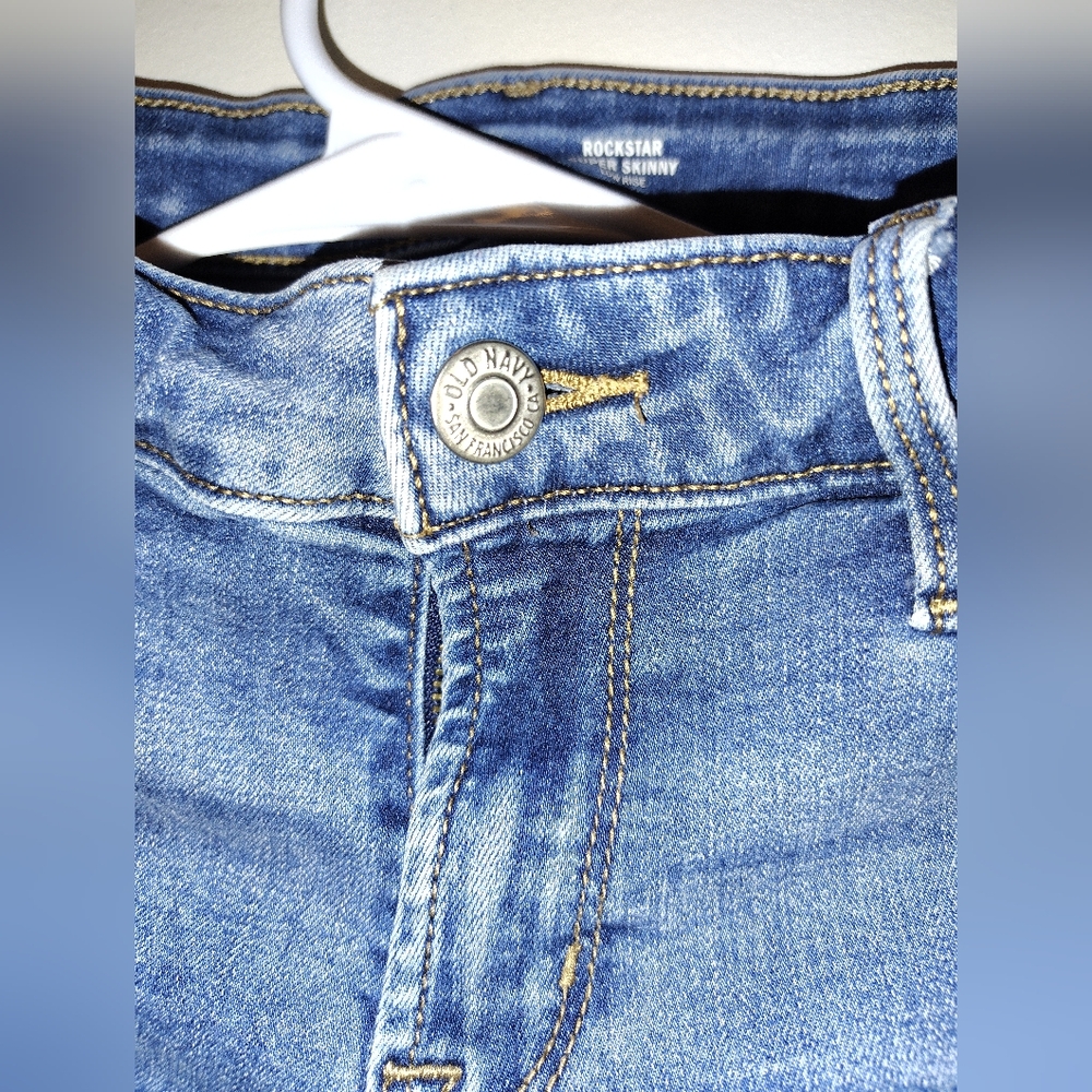 Old Navy Blue Skinny Jeans with Distressed Look - Picture 4 of 6